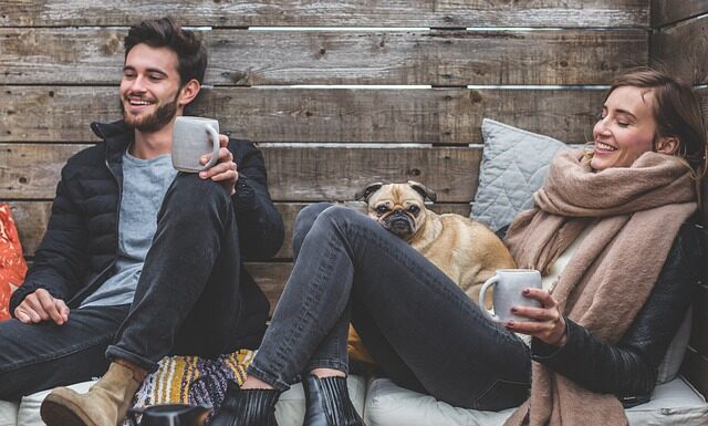 Jak powinna być dopasowana kurtka na motor?